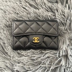 ⭐️SOLD to a lovely buyer ⭐️ AUTHENTIC Chanel Flap Card Holder